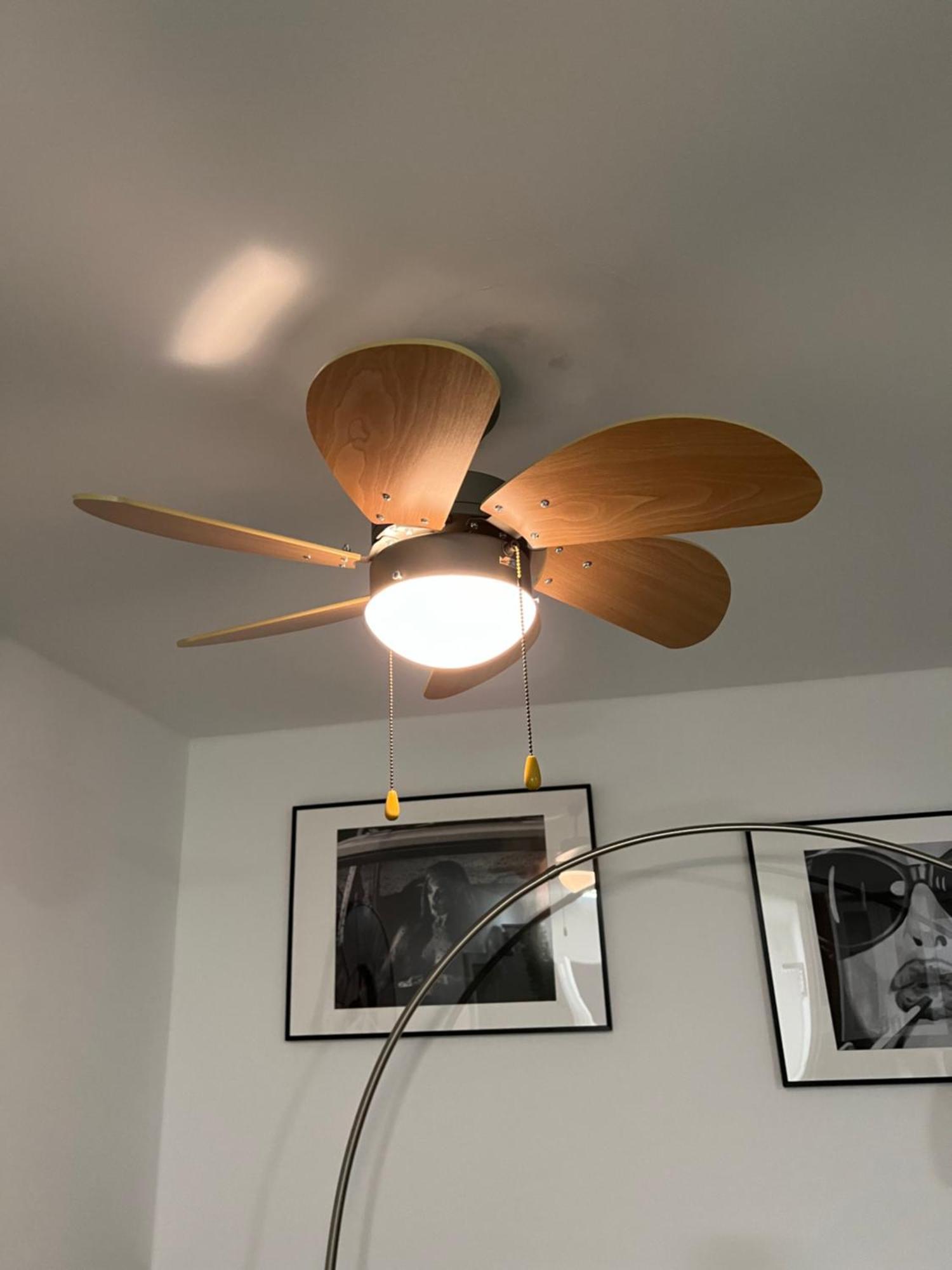 Grosse Gemuetliche Ferienwohnung Mit Klimaanlage, Parkplatz Inklusive Top ! Фюрт Екстер'єр фото